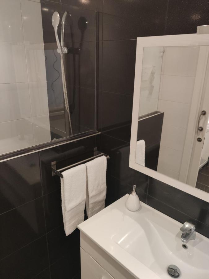 Bonito Loft En Ermua. Comodo Y Funcional.